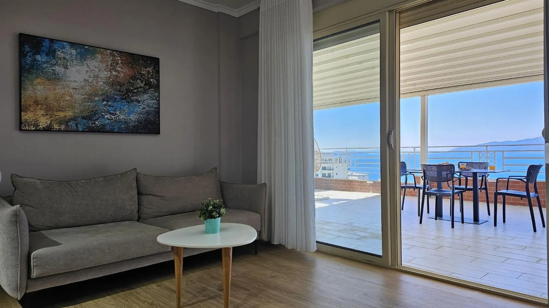 Two-Bedroom Penthouse Apartment In Sarandë
